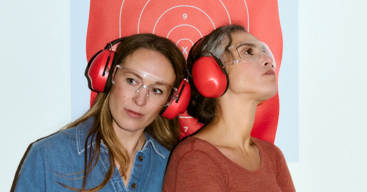 Wapens | theatrale lezing — Firma MES in Het Nationale Theater, Den Haag