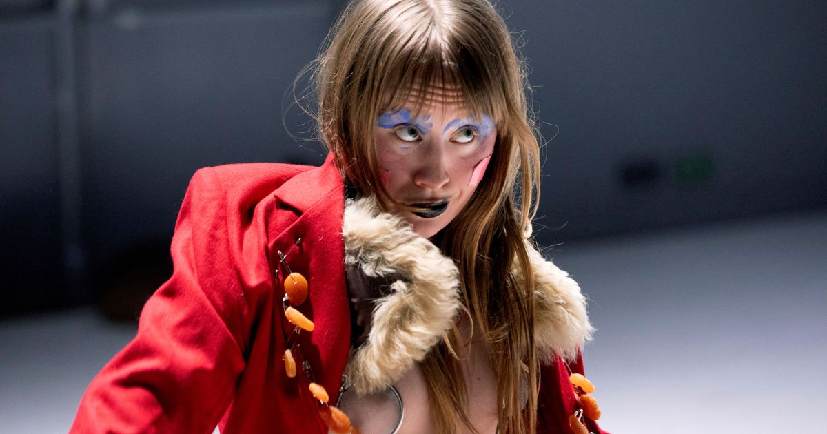MAMA DADA — Theater a/d Rijn | Stichting Ludwig Bindervoet | Elvis de ...
